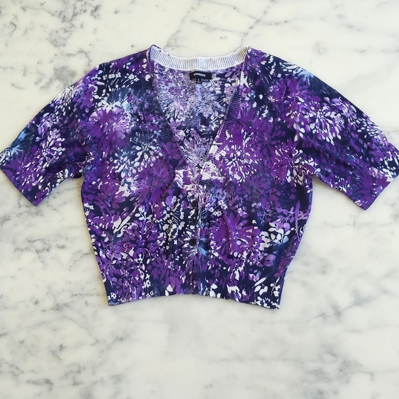 NWOT Express Cotton Multi Color Purple Floral Short Sleeve Cropped Knit Cardigan - Picture 3 of 5